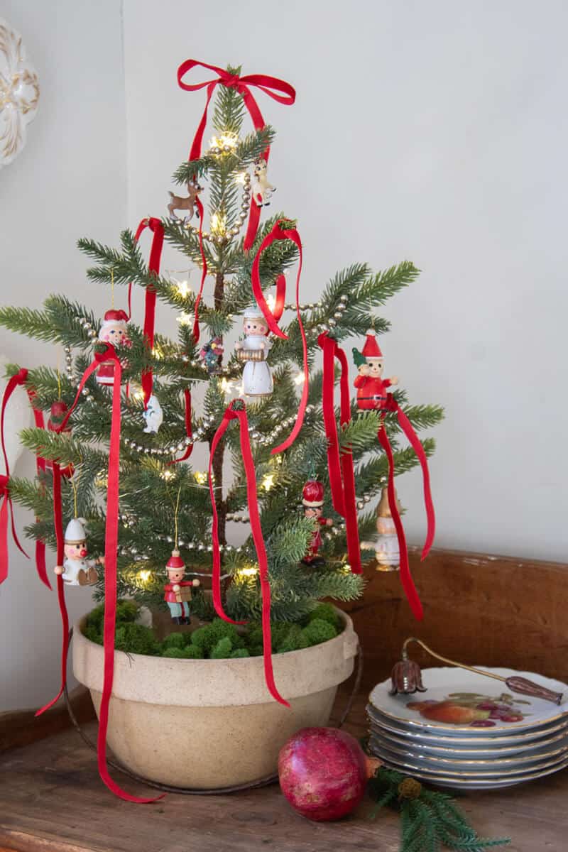 Vintage Miniature Christmas Ornaments Vintage And Retro Glass Christmas Ornaments