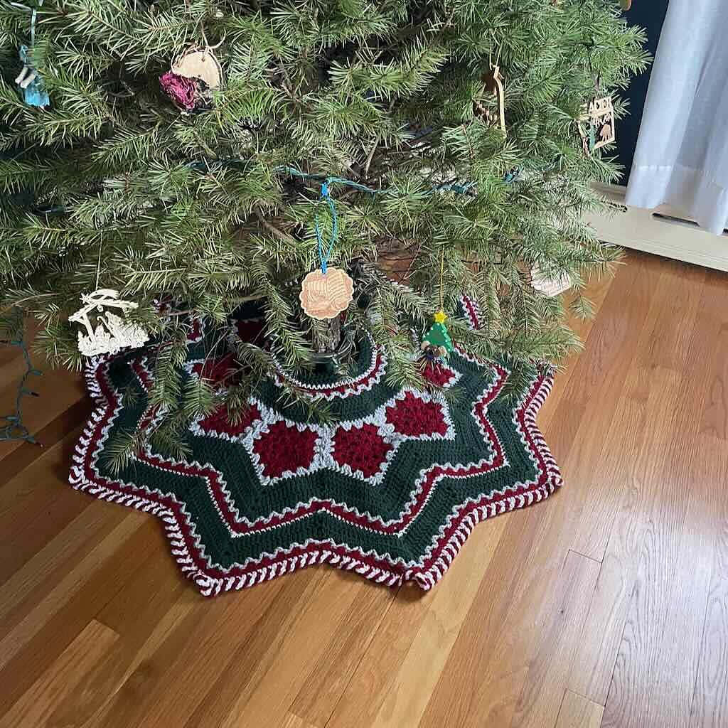 Winter Embers Tree Skirt