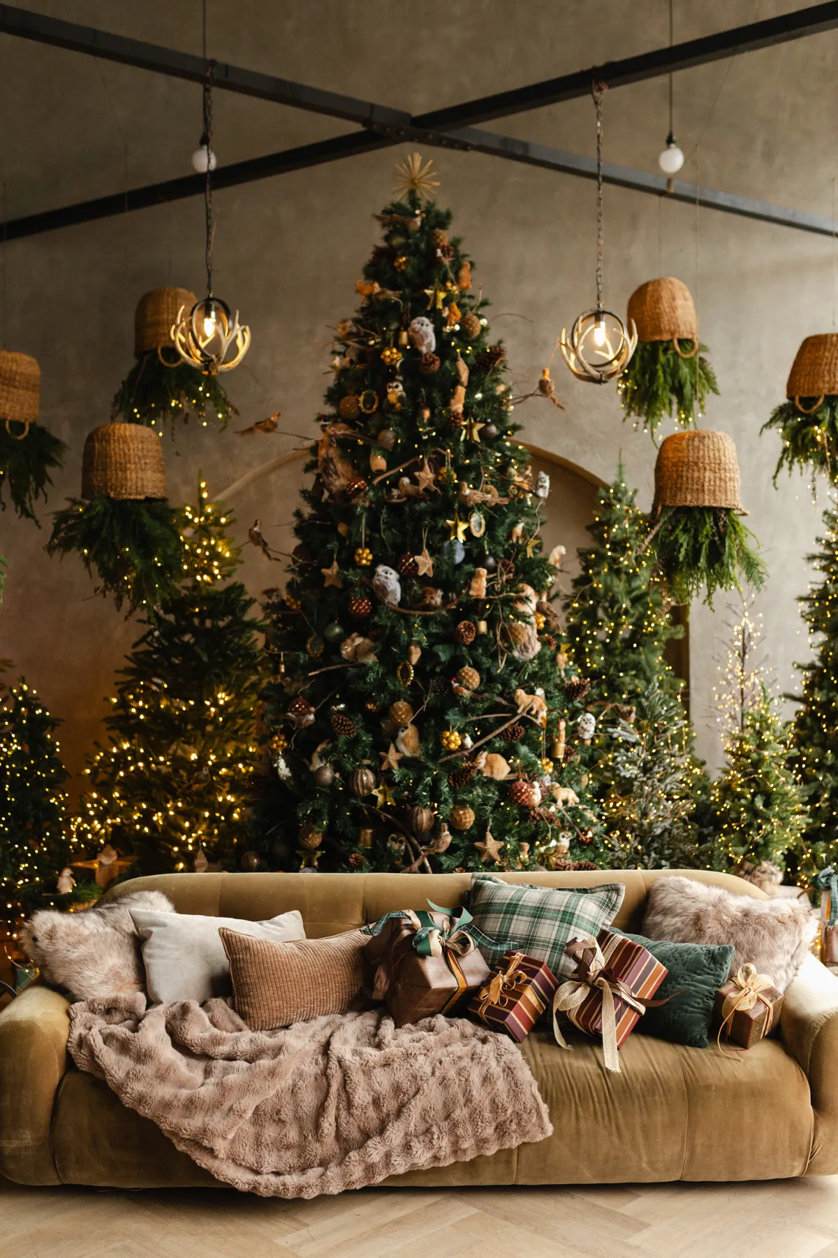 Woodland Retreat- East Side – Holiday Season 2026 - Mint Room Studios
