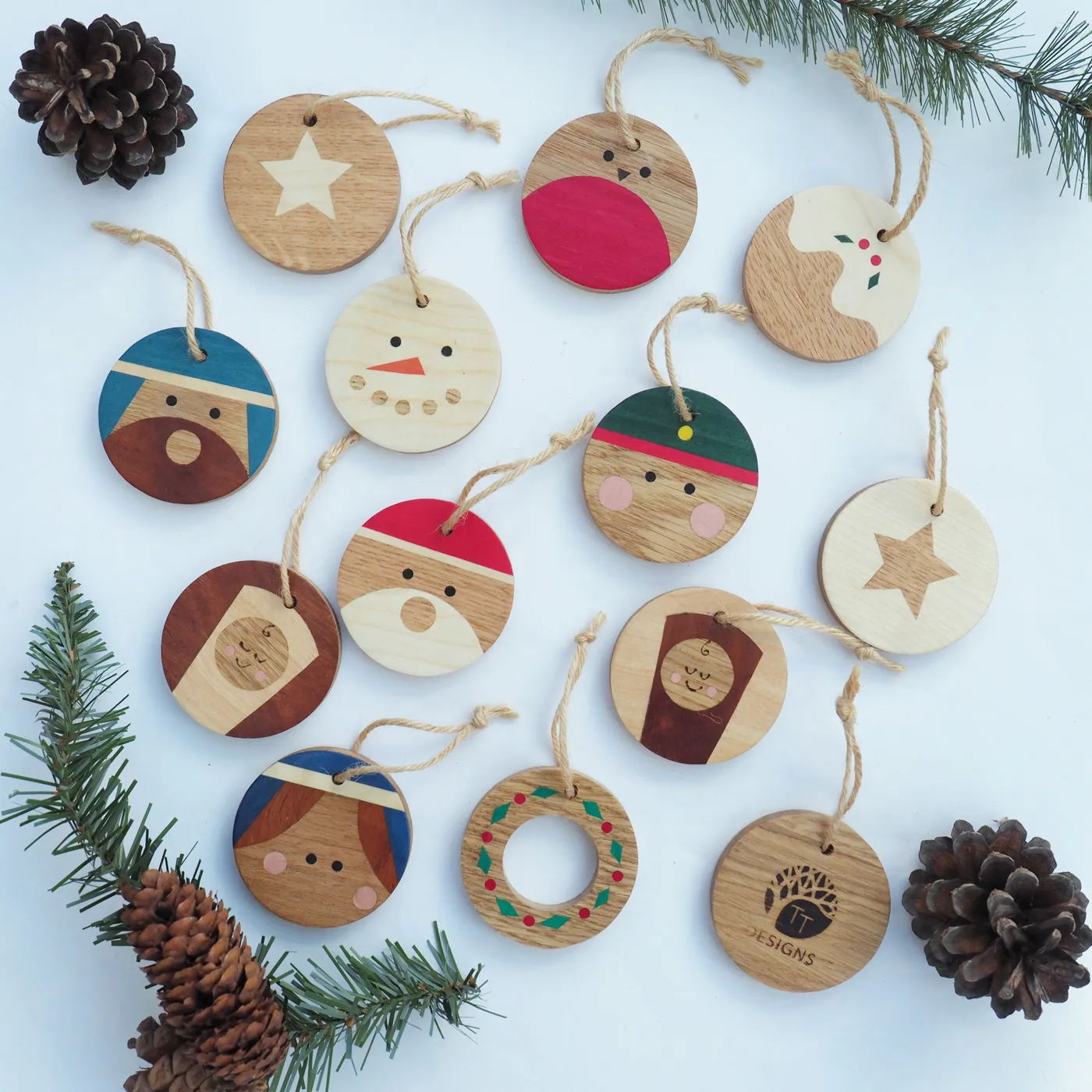 Xmas Tree Decorations Handmade Wooden Christmas Decorations How To Make Rustic Wooden Christmas Trees (DIY Holiday
