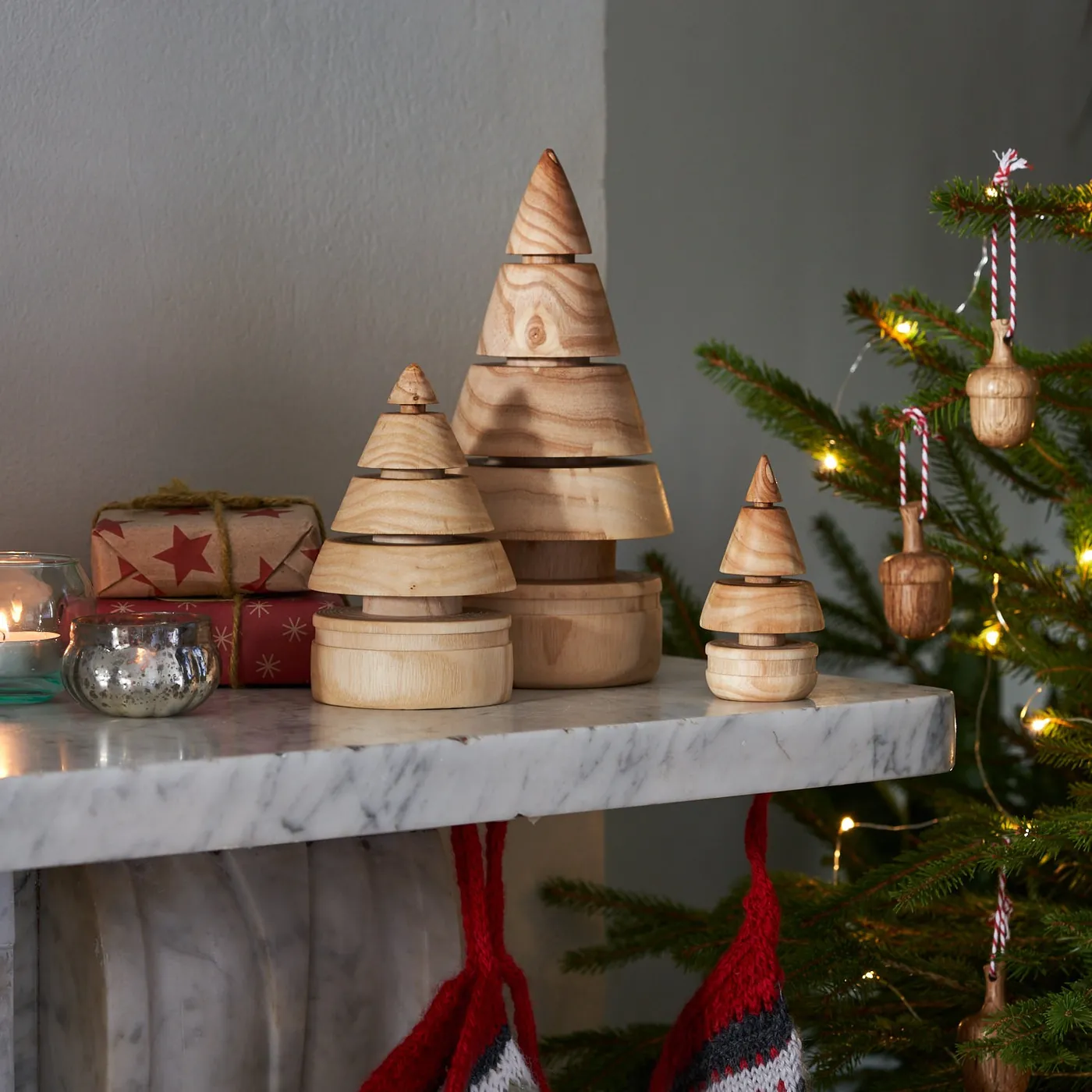 Xmas Tree Decorations Handmade Wooden Christmas Decorations How To Make Rustic Wooden Christmas Trees (DIY Holiday